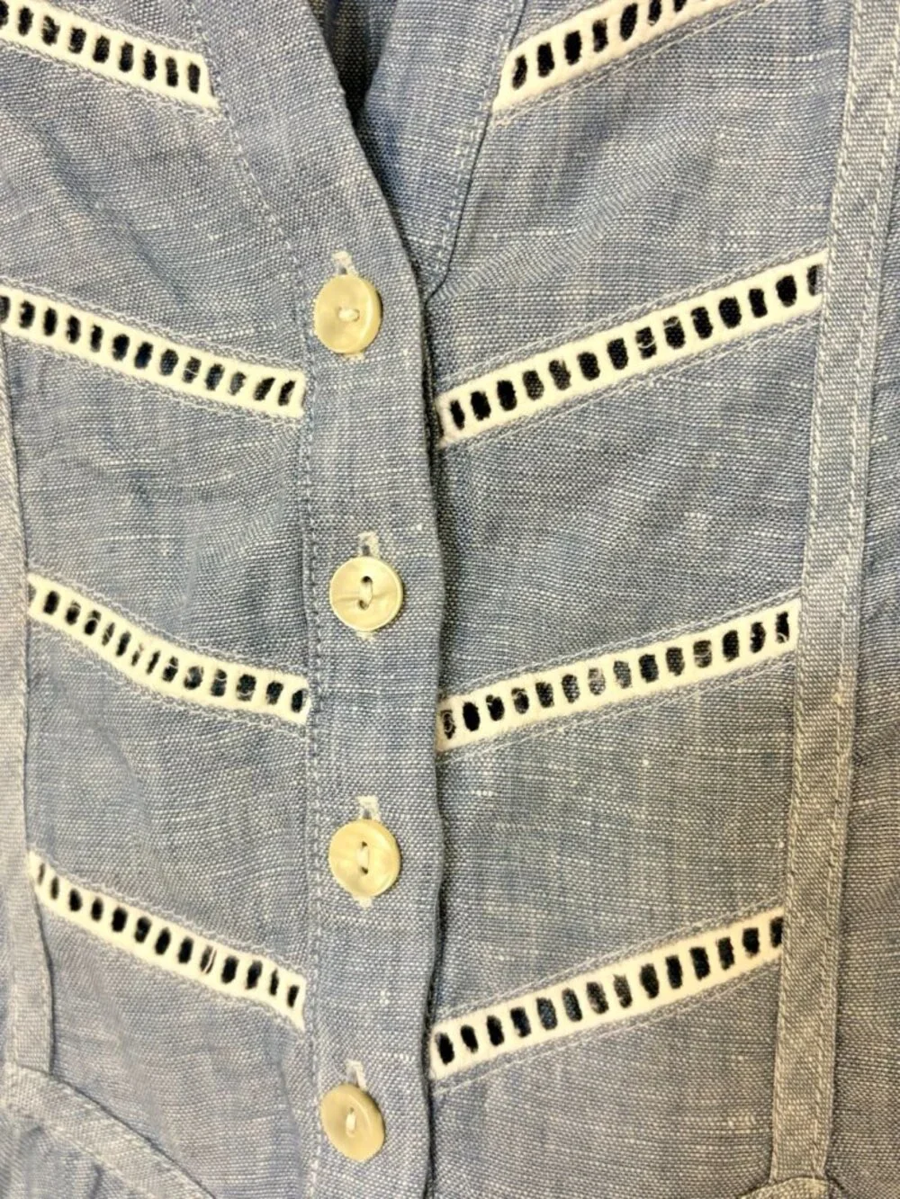 Jones New York Blue Linen Short Sleeve Blouse with White Trim Medium Petite MP - Picture 5 of 7